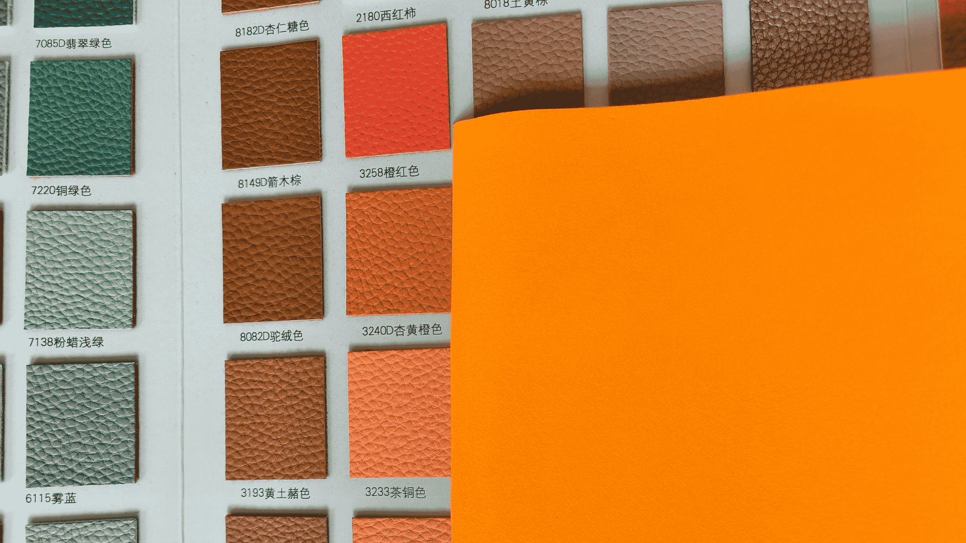 custom material and sturcture for protecting essential oil glass vials