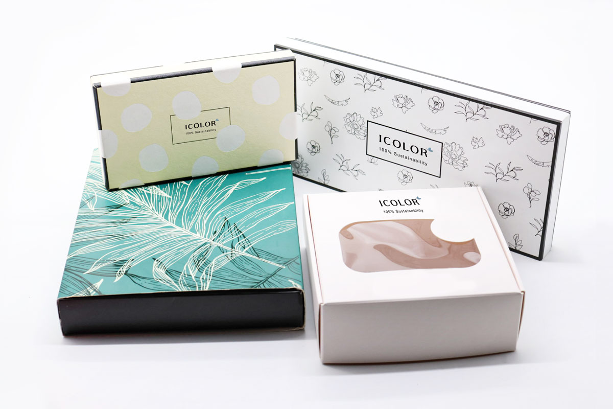 Finished collapsible rigid boxes for beauty brand packaging