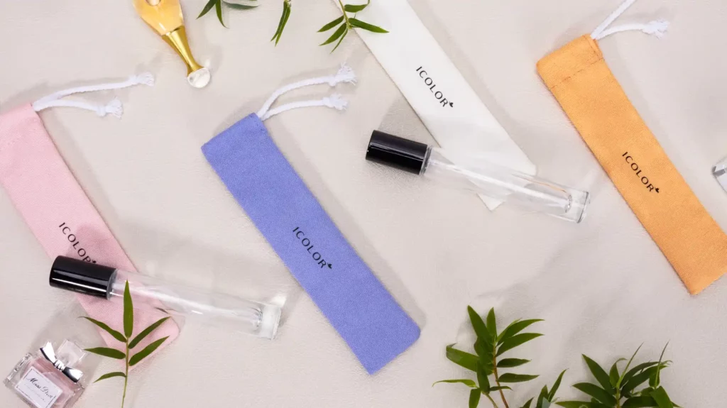 Colorful drawstring pouches for fragrance vials and discovery sets