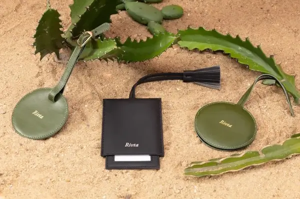 cactus-leather-luggage-tag-vegan-sustainable-travel