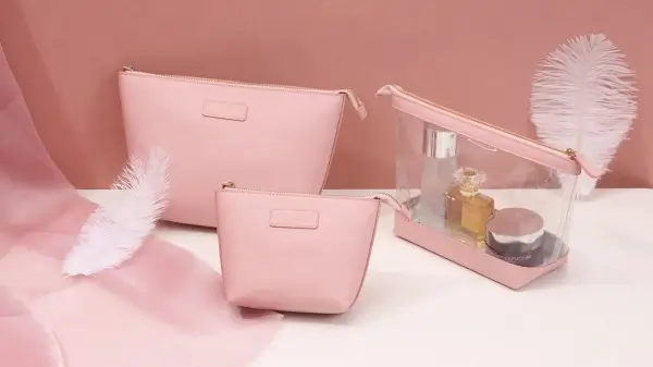 recycled-pu-cosmetic-bag-vegan-sustainable-beauty-packaging-scaled